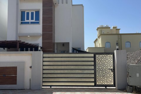 5 bedrooms Twin Villa in As Sib, Oman No. 54813