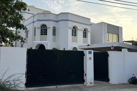 Villa de 5 chambres à Muscat, Oman No. 54812 7