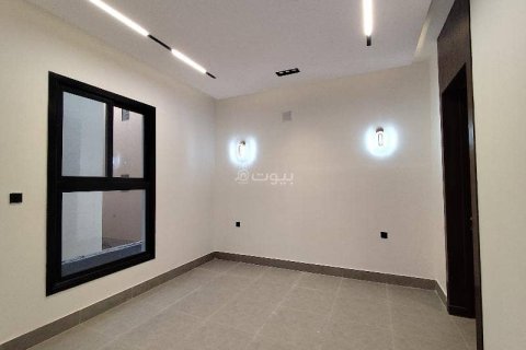 3 bedrooms Apartment in Riyadh, Saudi Arabia No. 62570 12