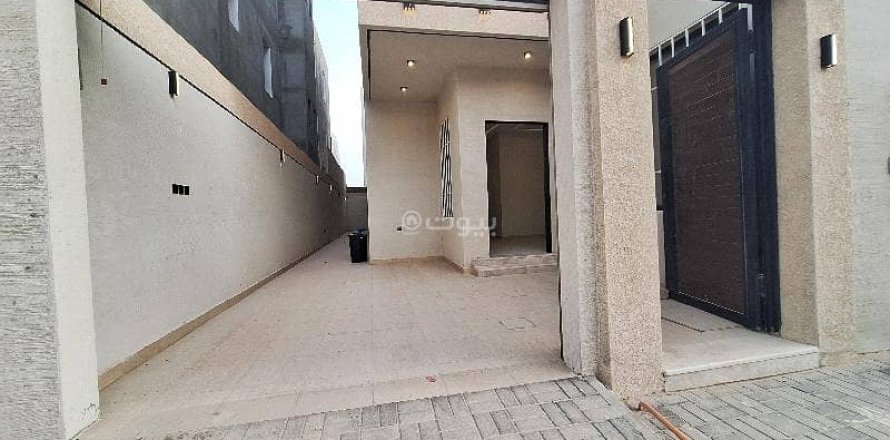 Apartment de 5 dormitorios en Riyadh, Saudi Arabia No. 62568
