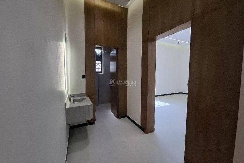 4 bedrooms Apartment in Riyadh, Saudi Arabia No. 62601 3