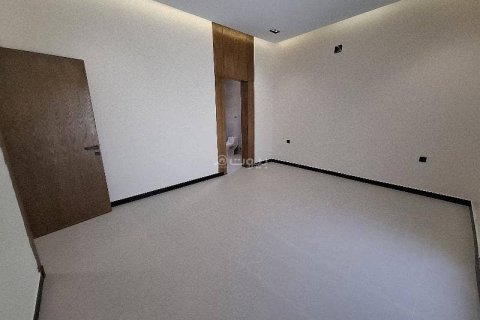4 bedrooms Apartment in Riyadh, Saudi Arabia No. 62601 10