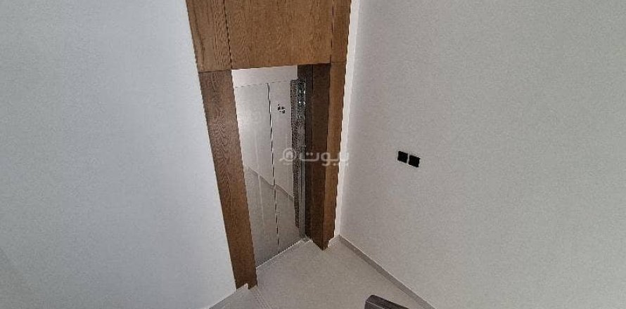 4 bedrooms Apartment in Riyadh, Saudi Arabia No. 62601