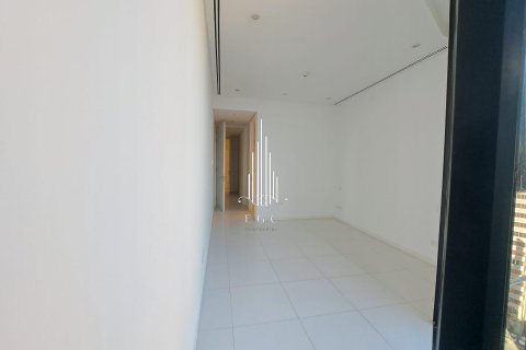 4 غرف نوم شقة في Corniche Road, الإمارات العربية المتحدة رقم 32170 17