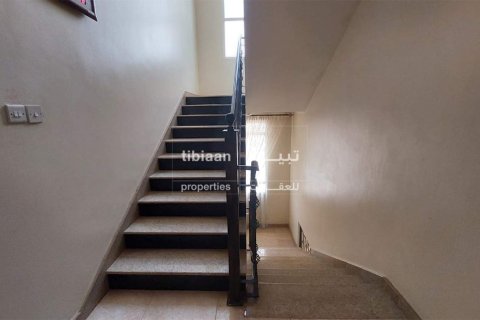 Villa Gemela de 5 dormitorios en Muscat, Oman No. 53344 13