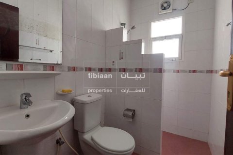 Villa Gemela de 5 dormitorios en Muscat, Oman No. 53344 19