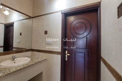 Villa Gemela de 5 dormitorios en Muscat, Oman No. 53344 8