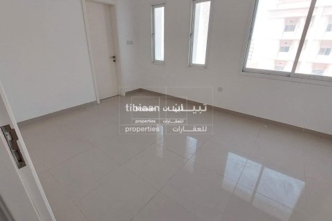 Apartment de 2 dormitorios en Bawshar, Oman No. 53783 4
