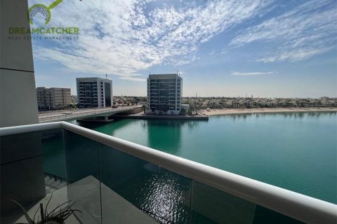 2 bedrooms Apartment in Mina Al Arab, UAE No. 75277
