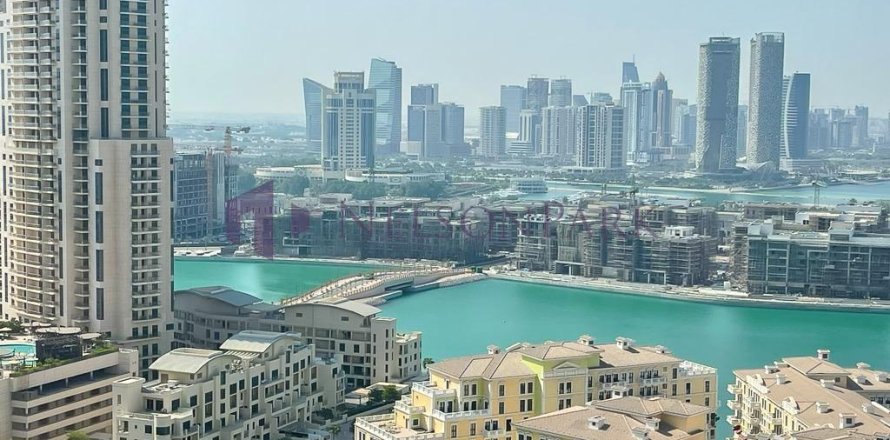 3 bedrooms Apartment in Doha, Qatar No. 56965