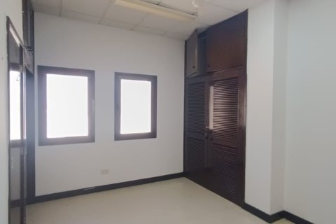 Apartment de 2 dormitorios en Ruwi, Oman No. 54847 9