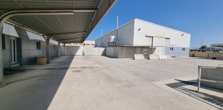 Warehouse de 5000m² à Ghala, Oman No. 54851