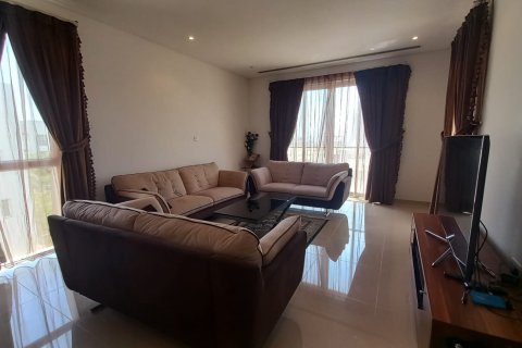 2 bedrooms Apartment in Muscat, Oman No. 54705 3