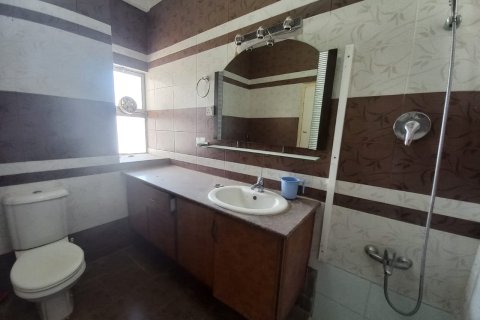 3 bedrooms Apartment in Muttrah, Oman No. 54709 5