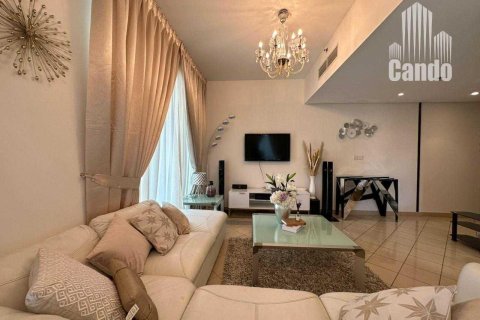 1 bedroom Apartment in Golf Towers, UAE No. 66878