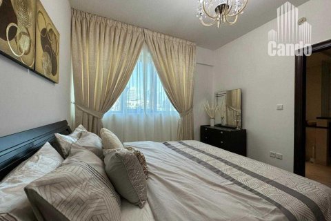1 bedroom Apartment in Golf Towers, UAE No. 66878 7