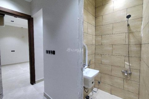 Villa de 6 dormitorios en Riyadh, Saudi Arabia No. 60017 4