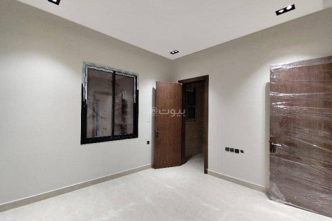 Villa de 6 dormitorios en Riyadh, Saudi Arabia No. 60017 9