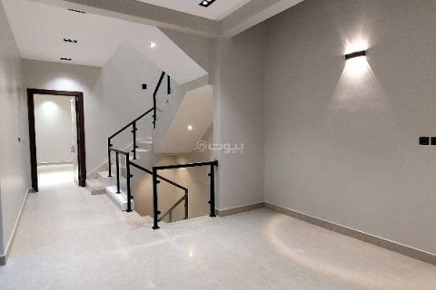 Villa de 6 dormitorios en Riyadh, Saudi Arabia No. 60017 8