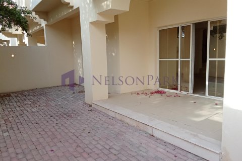 Villa de 4 dormitorios en Doha, Qatar No. 57473 11