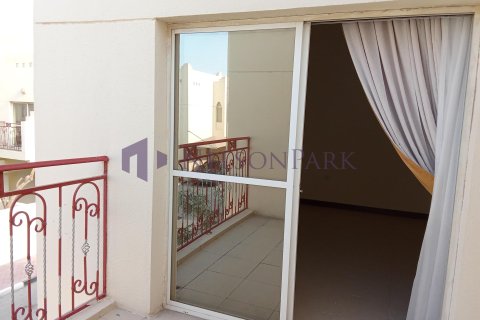 Villa de 4 dormitorios en Doha, Qatar No. 57473 16