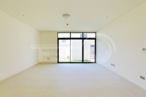 Villa de 5 dormitorios en  Yas Island, UAE No. 13389 8
