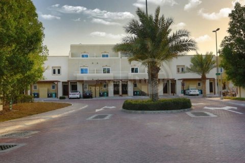 Villa de 3 chambres à Al Reef, UAE No. 13390