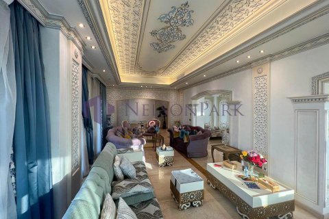 4 bedrooms Penthouse in Doha, Qatar No. 56653 9