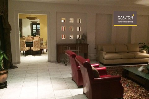 6 bedrooms Villa in Muharraq, Bahrain No. 66935 6
