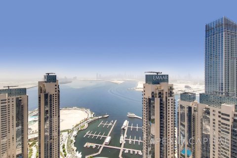 Apartment de 2 dormitorios en Harbour Views 2, UAE No. 5659