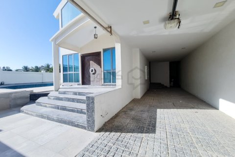 Villa de 4 chambres à Amwaj Islands, Bahrain No. 59071 3
