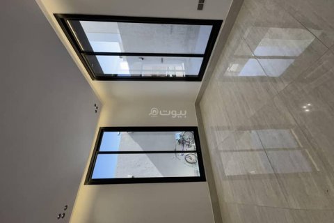 3 bedrooms Apartment in Riyadh, Saudi Arabia No. 60184 15
