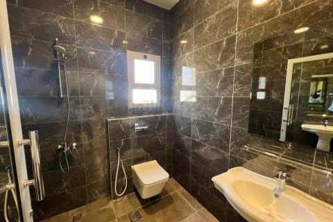 Appartement de 3 chambres à Bani Jamra, Bahrain No. 61917 6