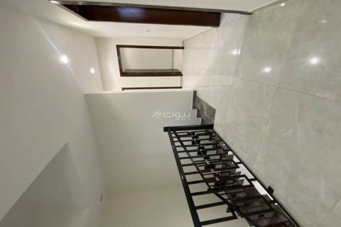 6 bedrooms Villa in Khobar, Saudi Arabia No. 60255 27