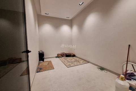 Villa de 7 chambres à Riyadh, Saudi Arabia No. 60256 5
