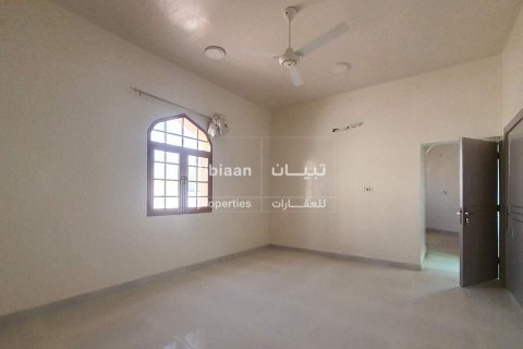 Villa de 5 dormitorios en As Sib, Oman No. 53915 10