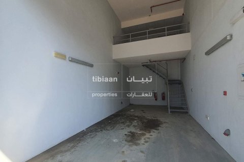 69m² Shop in Nakhal, Oman No. 53914 4