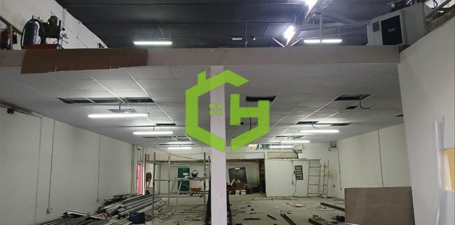 Warehouse de 639.9m² à Sharjah Industrial Area, UAE No. 92146