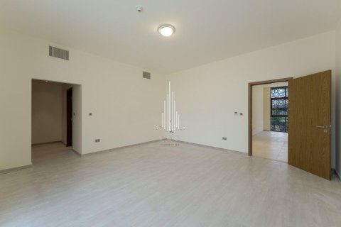 4 bedrooms Villa on the Yas Island, UAE No. 36617 30