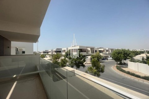 4 bedrooms Villa on the Yas Island, UAE No. 36617 16