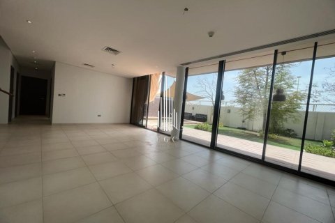 4 bedrooms Villa on the Yas Island, UAE No. 36617 17