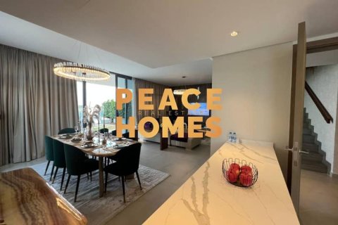 4 bedrooms Villa in Sharjah Waterfront City, UAE No. 10876 8
