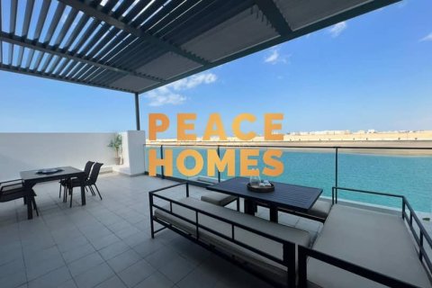 5 bedrooms Villa in Sharjah Waterfront City, UAE No. 10877 3
