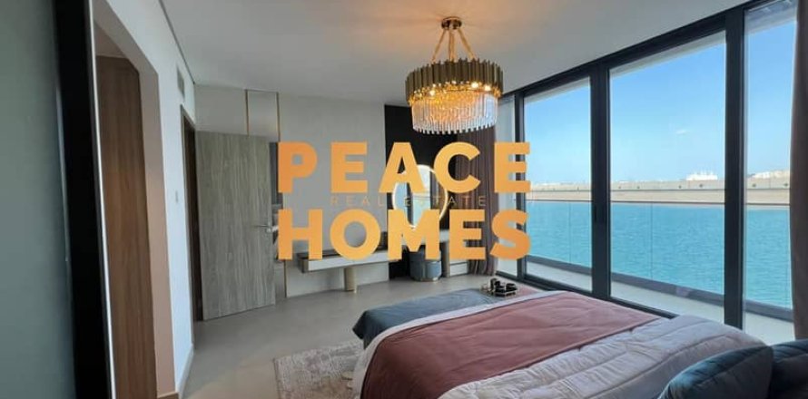 5 bedrooms Villa in Sharjah Waterfront City, UAE No. 10877