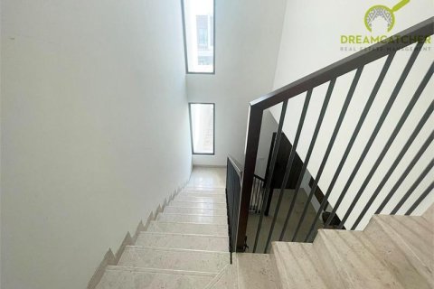 2 bedrooms Villa in Mina Al Arab, UAE No. 31892 10