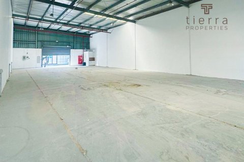 325.2m² Warehouse in Al Quoz, UAE No. 46602