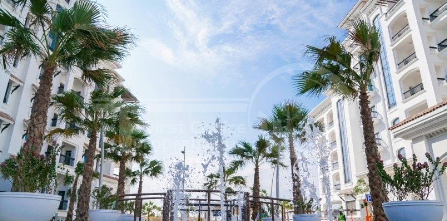 Appartement de 2 chambres à Yas Island, UAE No. 12042