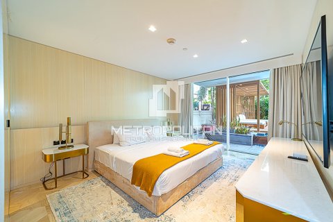 Apartment de 2 dormitorios en FIVE Palm Jumeirah, UAE No. 5282 18