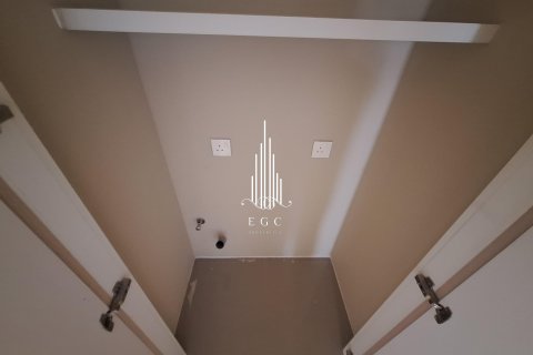 2 bedrooms Apartment in Al Reem Island, UAE No. 23592 11