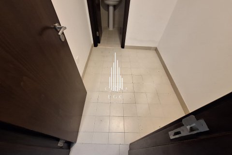 Appartement de 2 chambres à Al Khalidiya, UAE No. 23593 10